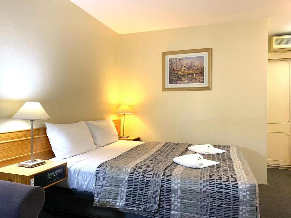 Gateway Motor Inn Narrandera Exterior foto