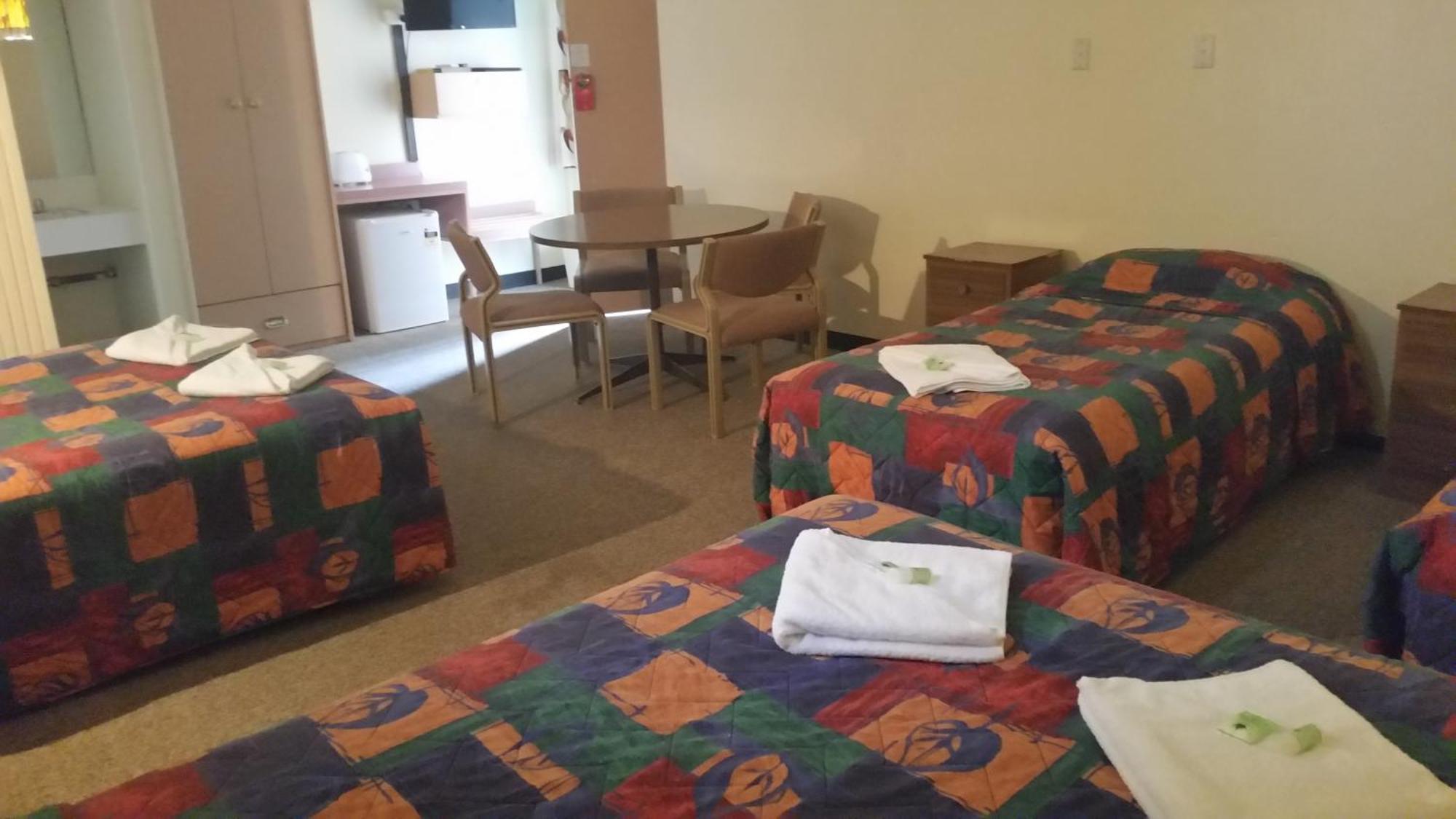 Gateway Motor Inn Narrandera Cameră foto